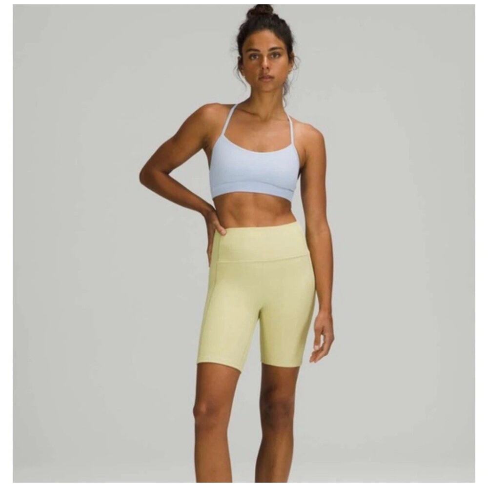 Lululemon Ribbed Contoured High-Rise Short 8" Dew Green size 2 Athleisure Ab15